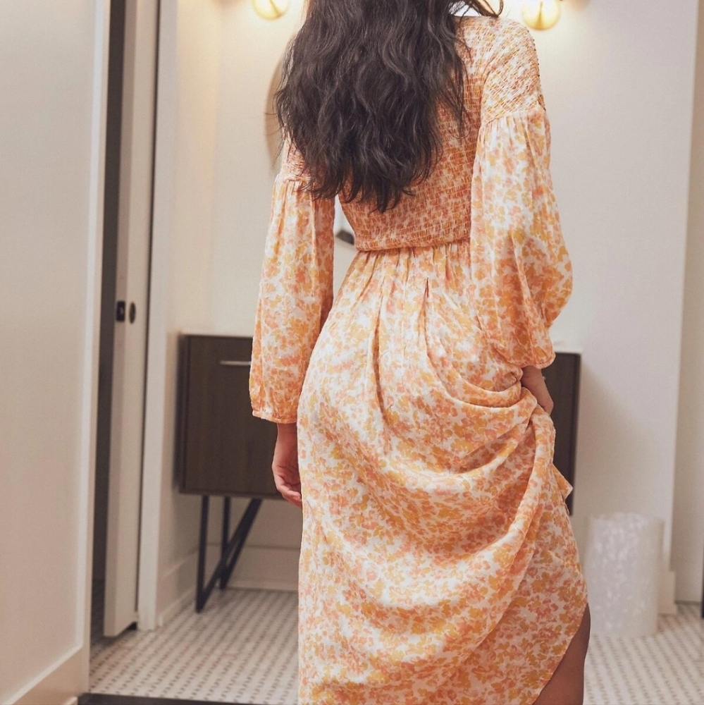 FREE PEOPLE KADENCE ROBE SMOCKED BEADED Floral DUSTER KIMONO Sz Medium - Picture 6 of 11